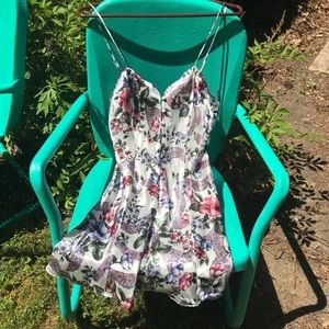 Vintage sexy Victoria’s secrets nighty & robe